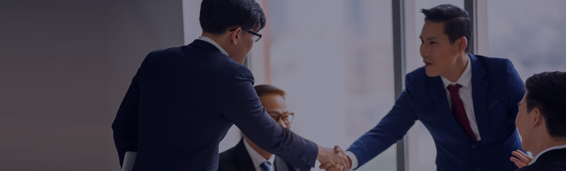 我們胸懷鴻鵠之志
希望以開放融合的心態(tài)，和你一起預(yù)見未來！