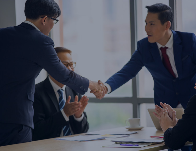 我們胸懷鴻鵠之志
希望以開放融合的心態(tài)，和你一起預(yù)見未來！